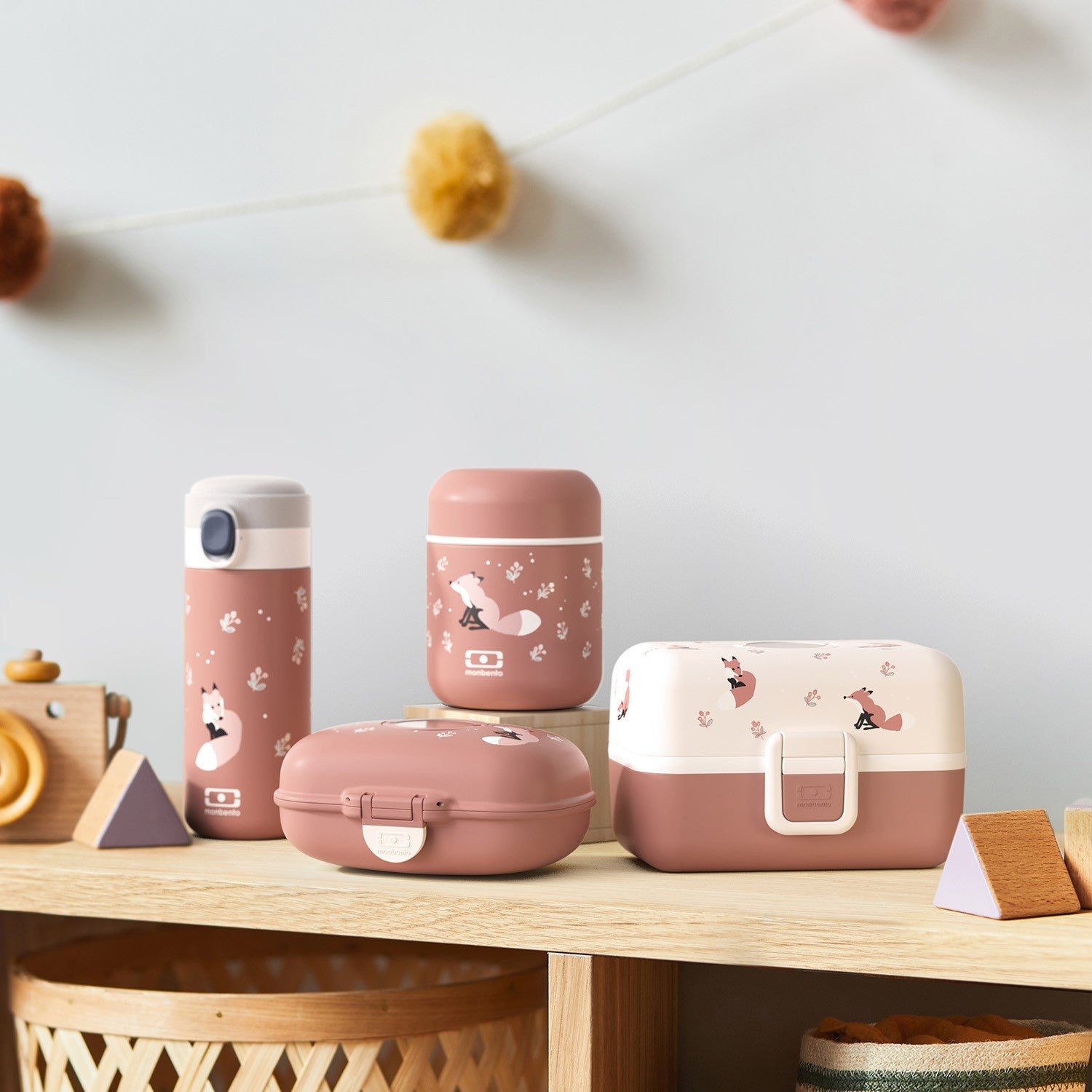 Monbento Capsule Fox – szczelny pojemnik termiczny ze stali dla dzieci
