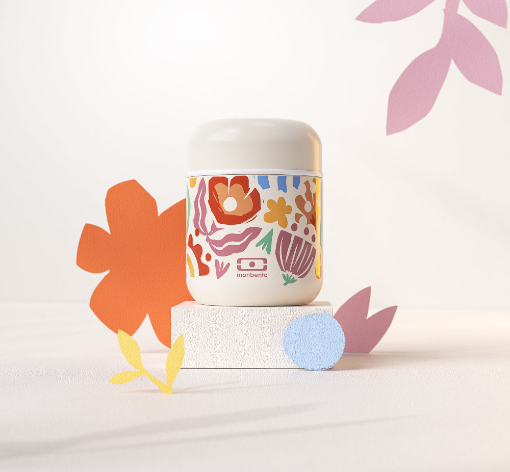 Monbento Capsule Papercut – termos dla dzieci 280 ml. Utrzymuje ciepło do 5 h, 100% szczelny i lekki. Idealny na zupę, owsiankę czy makaron w podróży, wzór: wycinanki