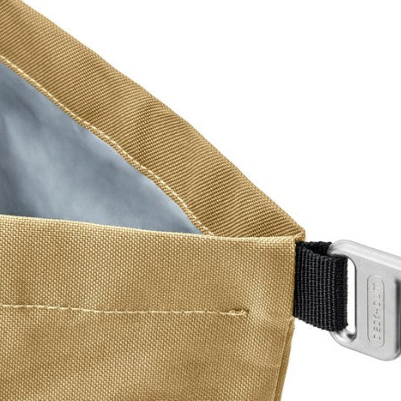 Torba termiczna Black+Blum beżowa – lekka, wodoodporna, z materiału z recyklingu PET, idealna na lunch i napoje