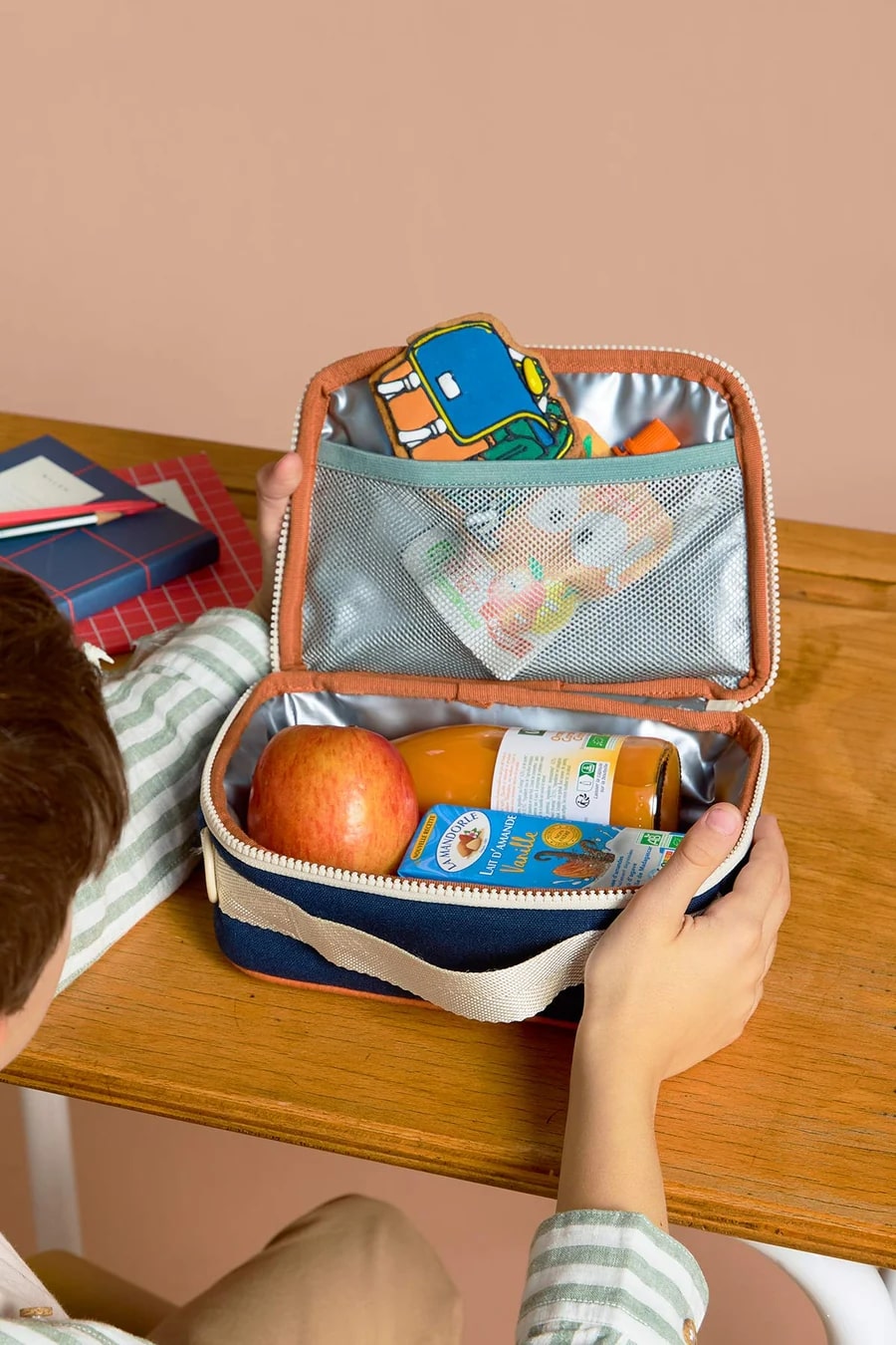 Torba termiczna z paskiem Elsa Hindbag - wygodna, eko, trwala, w stylu retro, izolacja termiczna, 100% bawełna organiczna, kolor: zielony