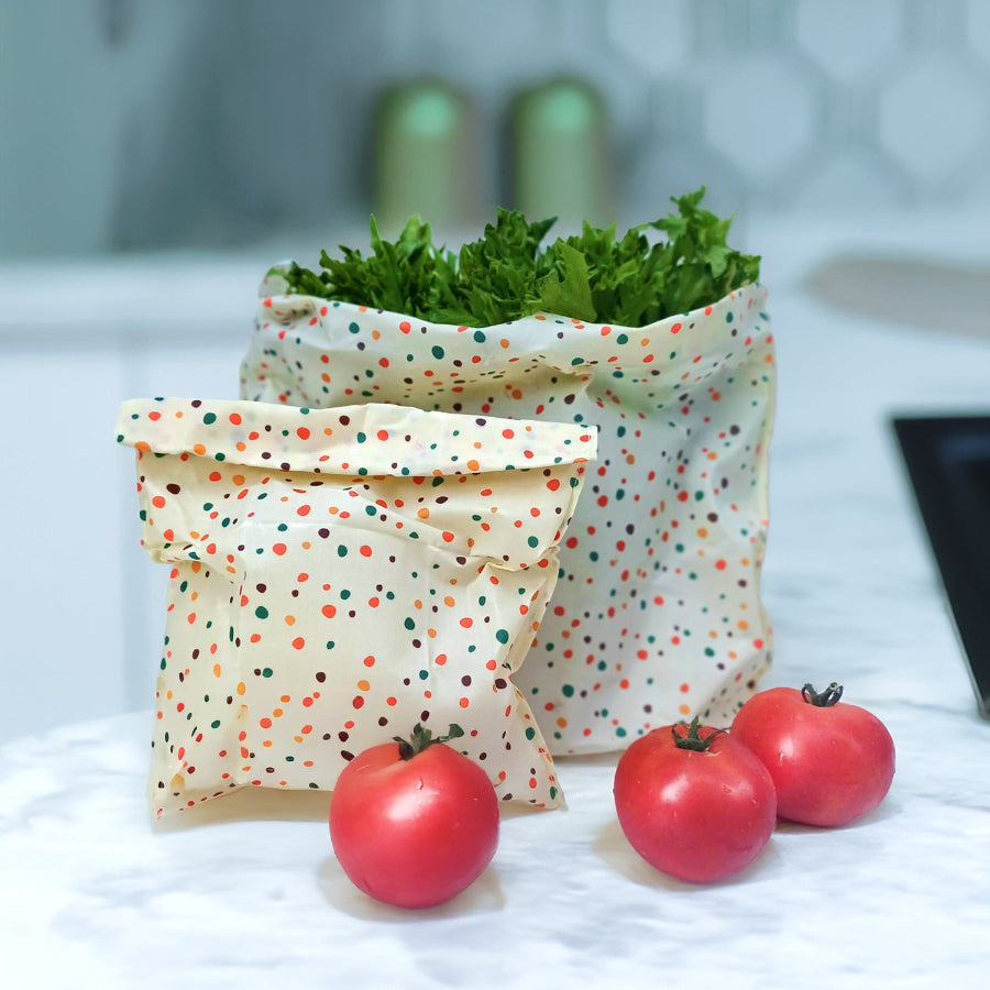 Woreczek na żywność BeePack Dots – wielorazowe opakowanie z bawełny, antybakteryjny, bez plastiku, wzór: kropki