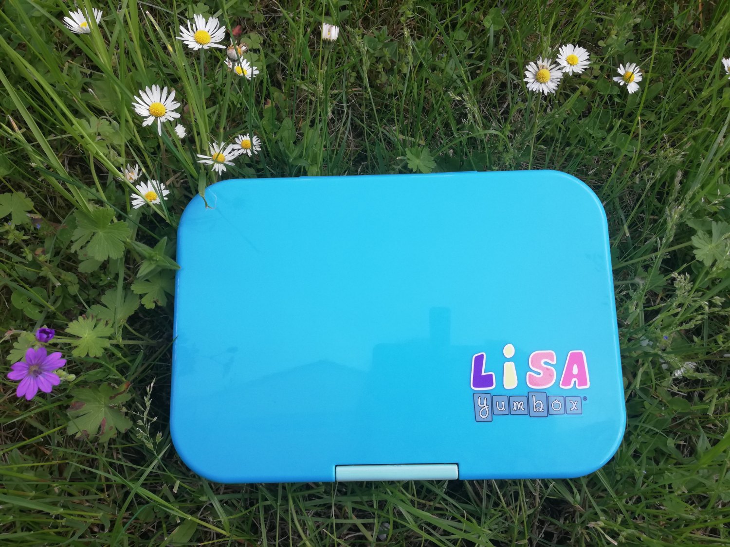 Kolorowe naklejki literki Jabalou, wodoodporne i trwałe, do podpisywania butelek i pojemników dla dzieci, wzór: tęczowe literki