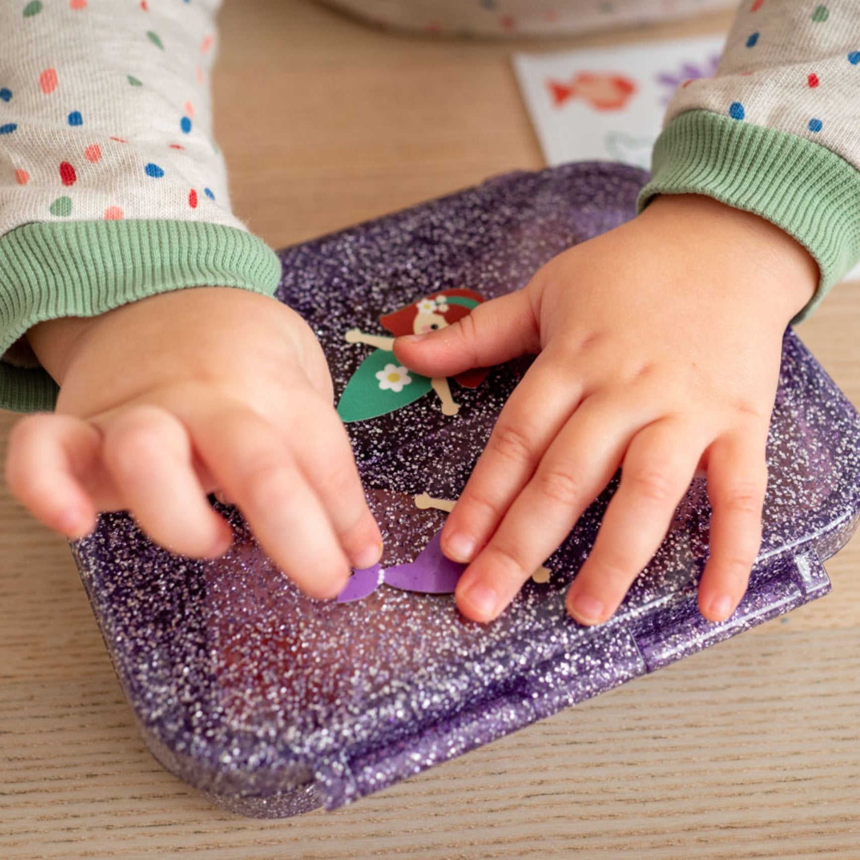 Naklejki syreny Jabalou, kolorowe i wodoodporne, z trwałym klejem, idealne do personalizacji lunch boxa, bidonu lub butelki dziecka.