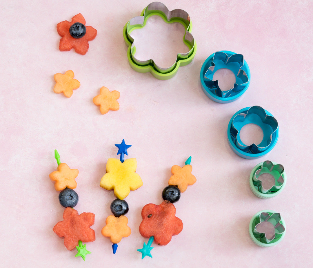Wykrawacze Lekkabox kwiaty – zestaw 5 rozmiarów, stal nierdzewna, bezpieczne uchwyty, idealne do owoców, warzyw, kanapek i ciasteczek