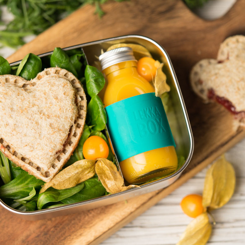 Wykrawacze Lekkabox kwiat i serce – zestaw 2 rozmiarów, bezpieczne uchwyty, idealne do owoców, warzyw, kanapek i ciasteczek