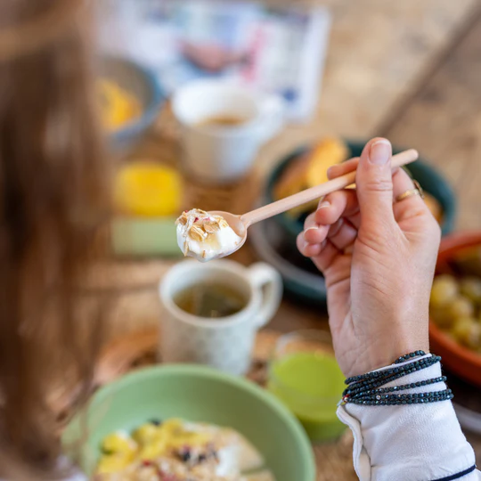 Bini Kit Nude – łyżka, widelec, nóż, pałeczki do mycia w zmywarce