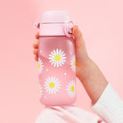 Bidon dla dzieci Ion8 Pod Daisy 350 ml ze stokrotkami– szczelny, lekki i otwierany na klik. Kolor: różowy