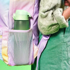 Bidon sportowy 500 ml Ion8 Surf Green – lekki, nietoksyczny,  z ustnikiem i klapką, idealny do plecaka i samochodu