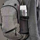 Bidon z miarką motywacyjną Ion8 Motivator Ice 1L – z miarką, otwierany jednym kliknięciem, szczelny i bez BPA.