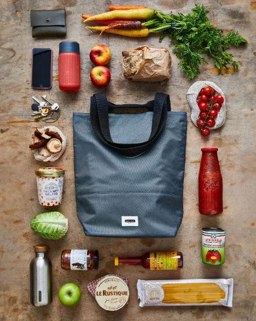 Black+Blum Insulated Tote Bag – szara torba termiczna na lunch i przekąski, zapinana na zamek, pojemna i elegancka