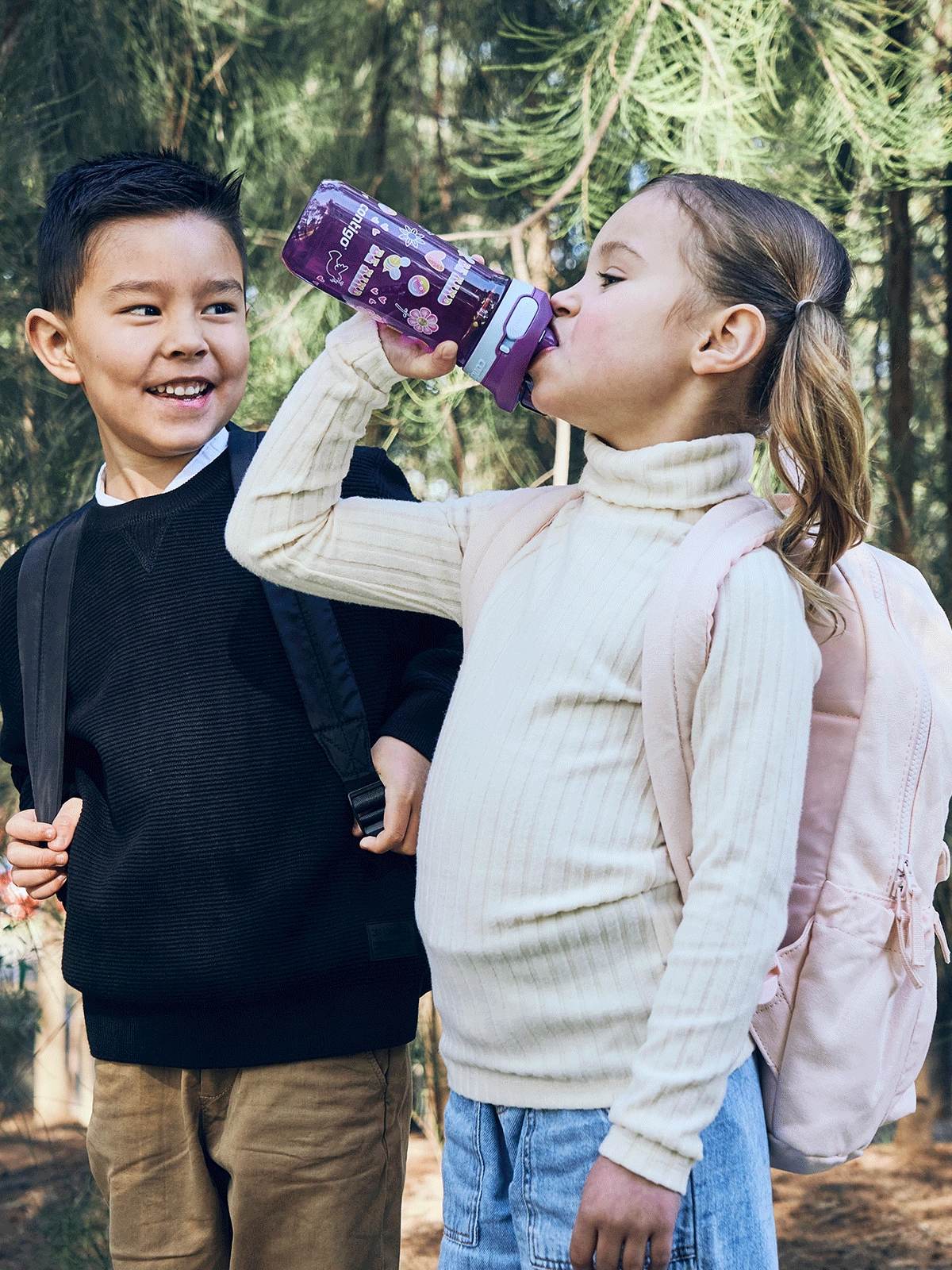 Contigo Jessie Grape Purple – bezpieczna butelka dla dziecka, szczelna i prosta w użyciu jedną ręką, kolor: fioletowy