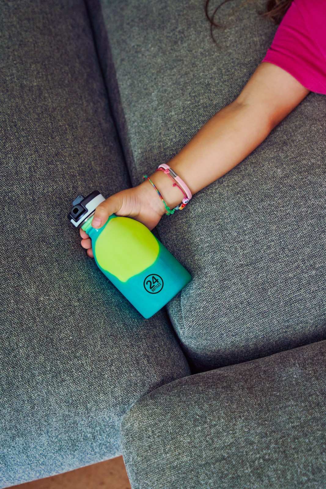 Kids Bottle REactive 250 ml – lekka butelka dla dzieci, zmienia kolor pod wpływem zimna, 100% szczelna, kolor: żółty/zielony