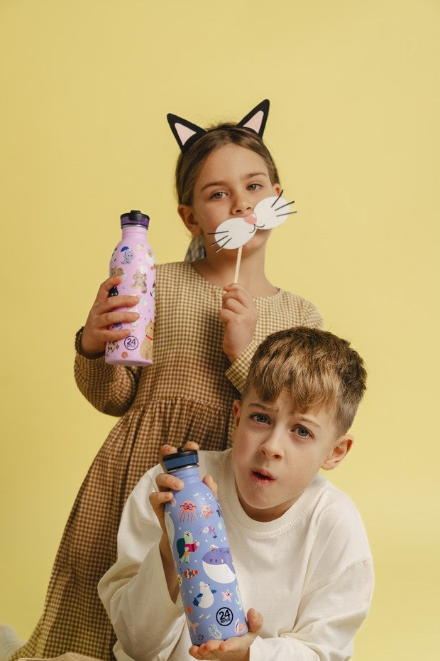 Dziecięca butelka ze stali 24Bottles Meow Friends ze składanym ustnikiem