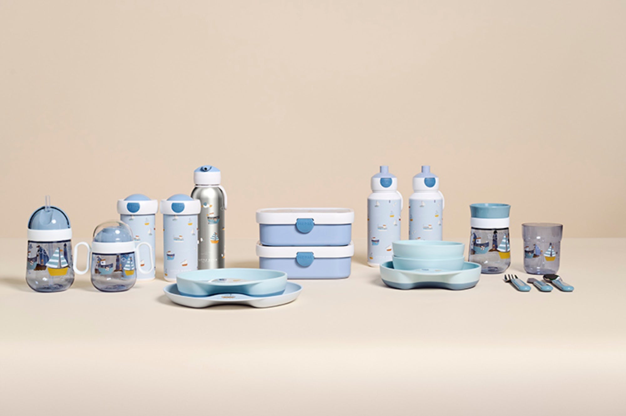 Butelka termiczna Mepal dla dzieci – stal nierdzewna, słomka i uchwyt, wzór: sailors