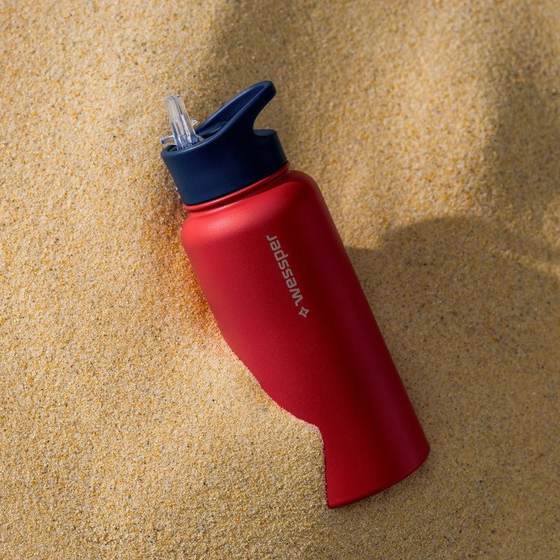 Wessper Thermosteel 1 l czerwona – stalowa butelka termiczna, utrzymuje ciepło 12 h, zimno 24 h, 3 zakrętki, szczelna.