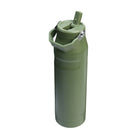 Zielona butelka termiczna Stanley IceFlow 1,06 l Dried Pine – sportowy design i długotrwałe chłodzenie