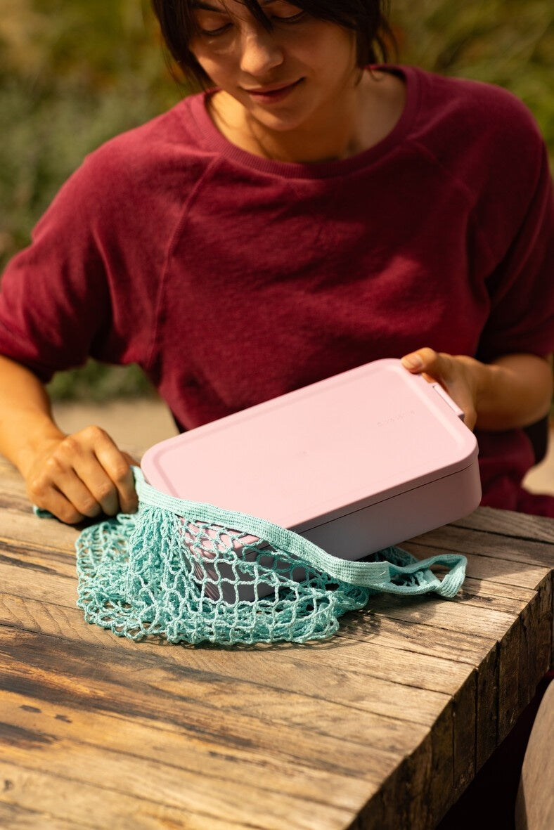 Lunchbox Brabantia Make & Take Lilac Pink 2 L z przegródkami i dodatkowymi pojemnikami, szczelny, nadaje się do mikrofalówki, zamrażarki i zmywarki, ekologiczny, kolor: różowy