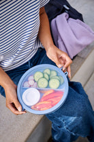 Dwupoziomowa niebieska miska na lunch Mepal Vita - duża pojemność, 5 przegródek, pojemnik na sos, szczelna, wyprodukowano w Europie