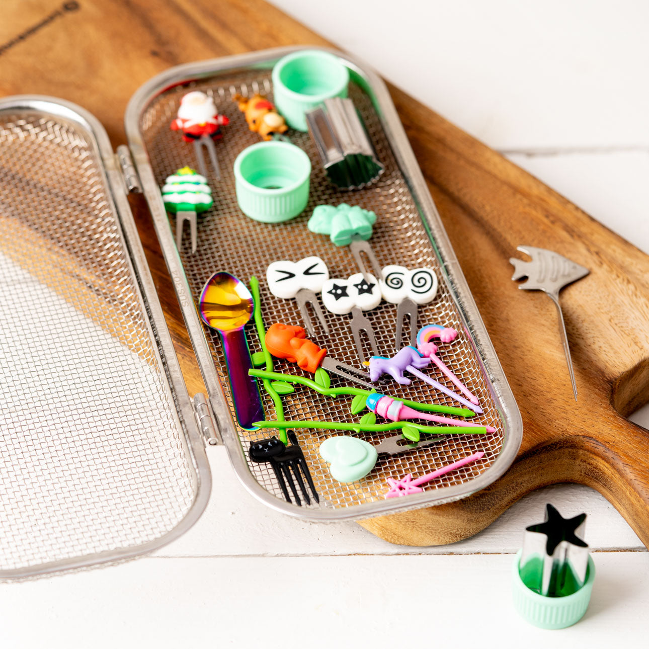 Koszyk na akcesoria do zmywarki Lekkabox - stal nierdzewna, idealny do mycia małych elementów lunchboxa. Trwały i bez plastiku.