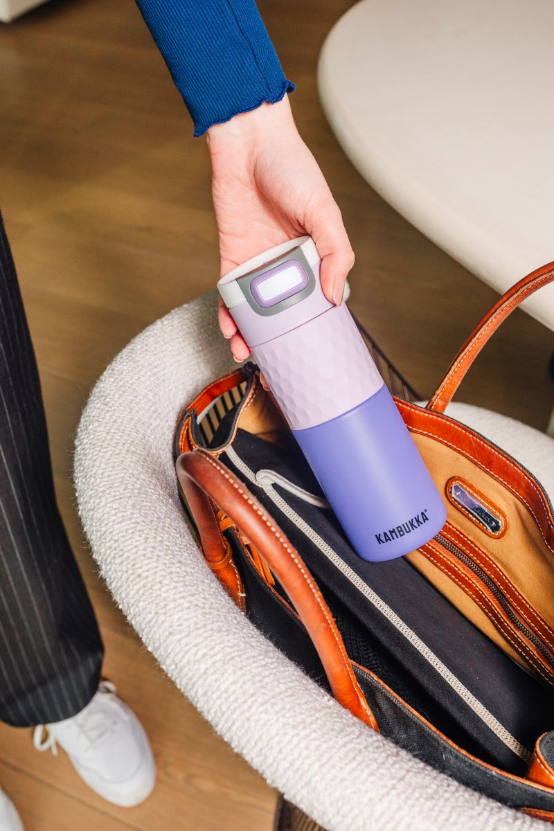 Kambukka Etna Pale Purple 500 ml – stalowy kubek termiczny, nakrętka 3w1, szczelny i stylowy, utrzymuje ciepło do 9h