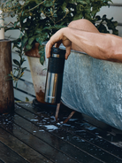 Kubek Contigo Byron Gunmetal  – stalowy, szczelny, 720ml, SnapSeal®, idealny na kawę do auta i w drogę, kolor: czarny