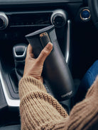 Kubek termiczny Contigo West Loop 470 ml – 100% szczelny, utrzymuje ciepło do 5 h i zimno do 12 h, idealny w podróży, kolor: grafitowy