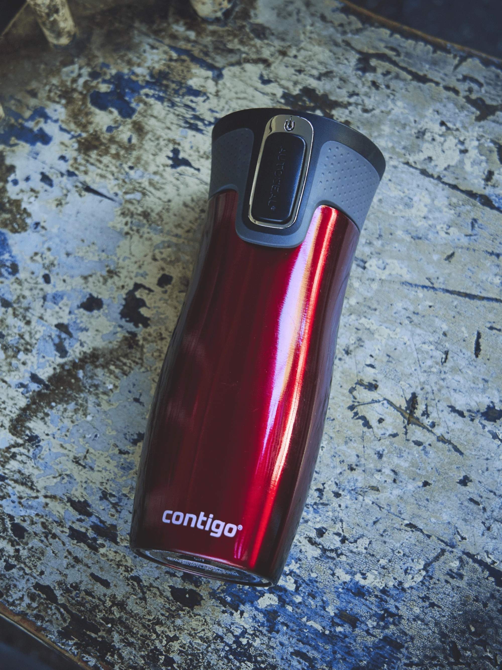 Kubek termiczny Contigo West Loop 470 ml – 100% szczelny, utrzymuje ciepło do 5 h i zimno do 12 h, idealny w podróży, kolor: czerwony