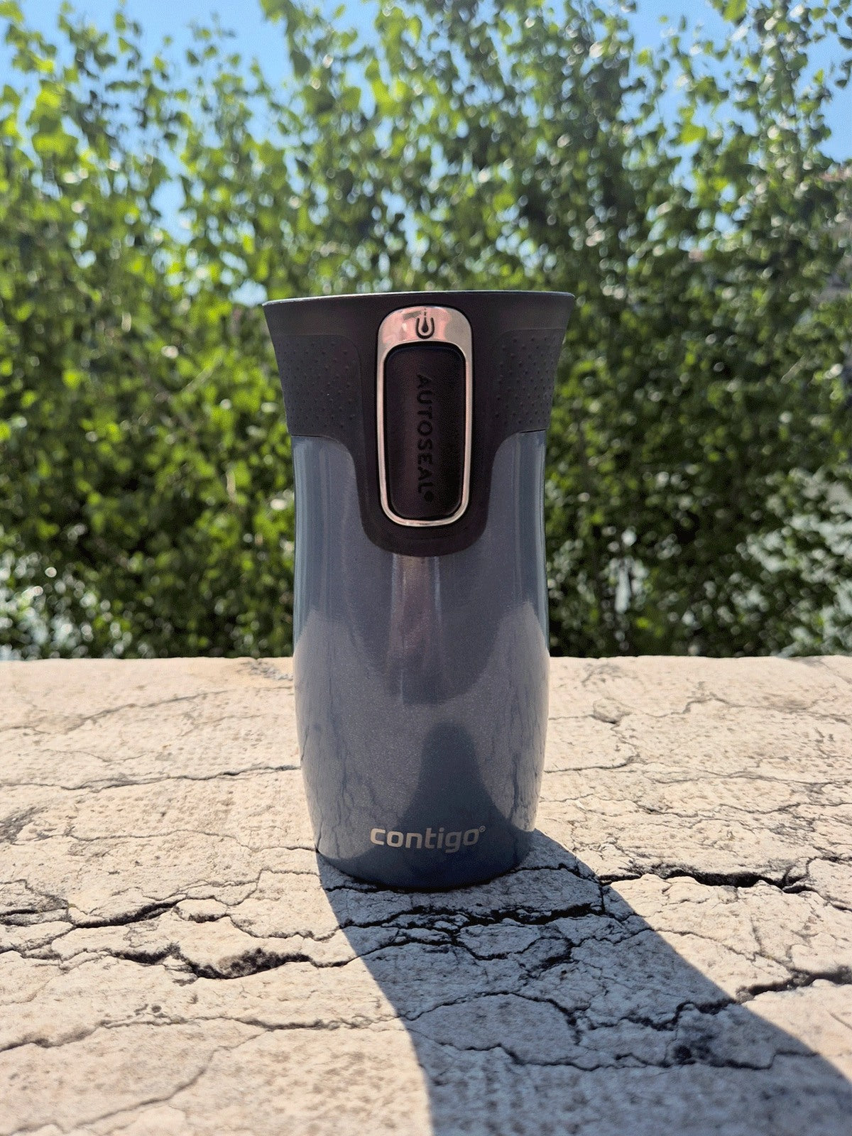 Kubek termiczny Contigo West Loop mini 300 ml – 100% szczelny, utrzymuje ciepło do 5 h i zimno do 12 h, idealny w podróży, kolor: niebieski