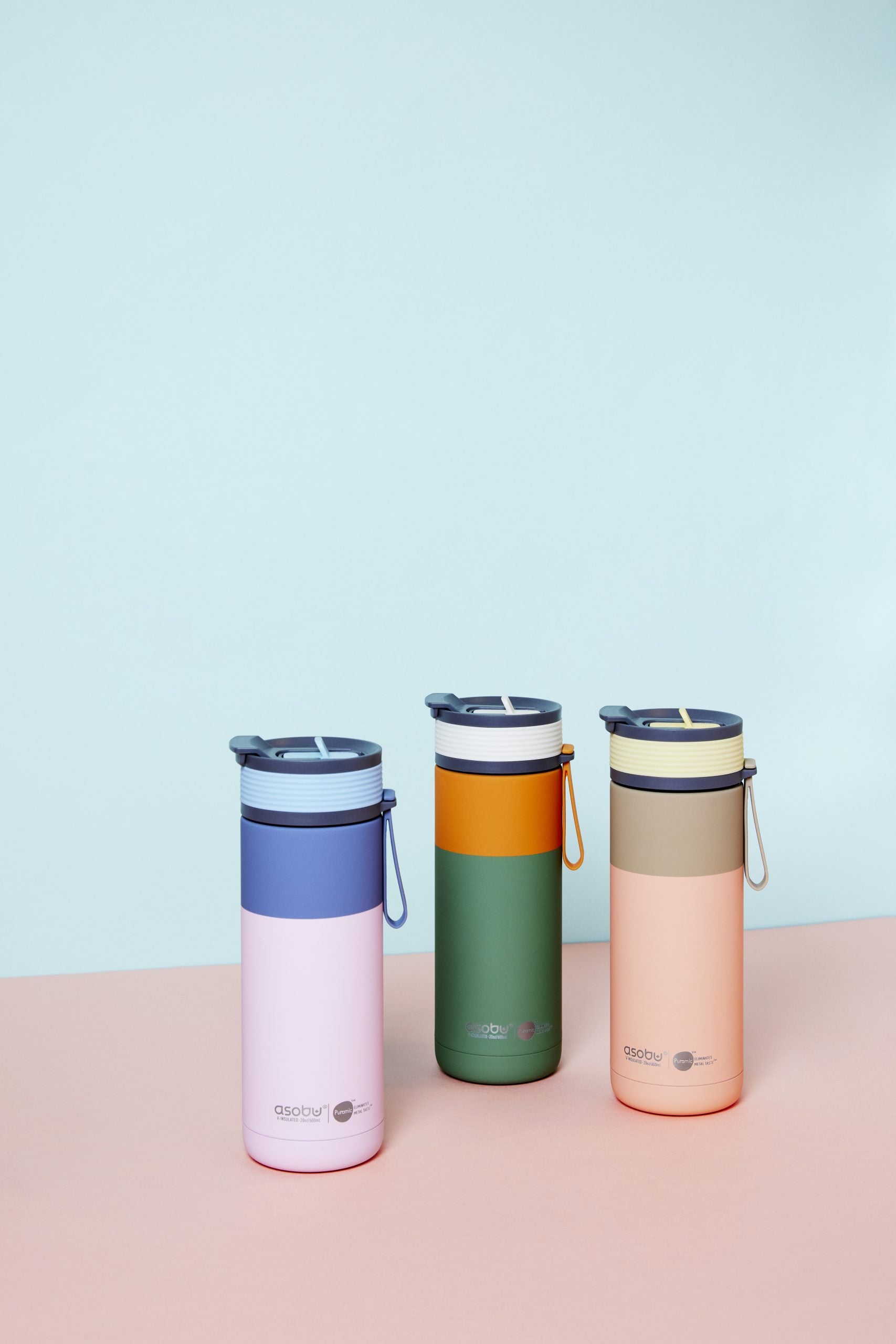 Kubek termiczny Asobu Aspen Pastel Green - ze słomką i ustnikiem, stal nierdzewna, 100% szczelny, dopasowany do uchwytów samochodowych, kolor: zielony