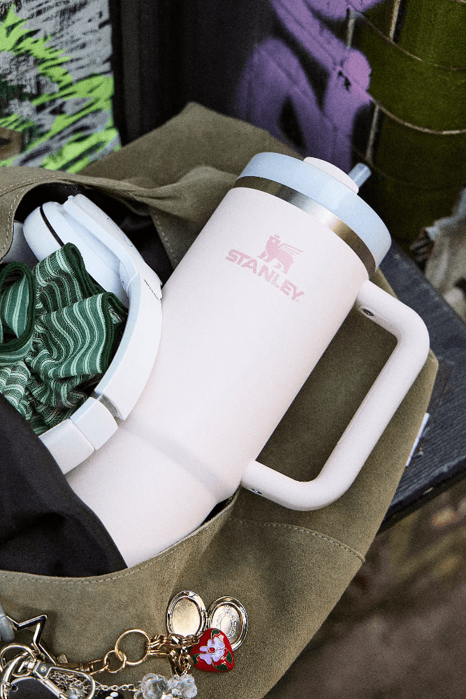 Stanley Quencher H2.0 FlowState Rose Quartz – kubek z 3-pozycyjną pokrywką
