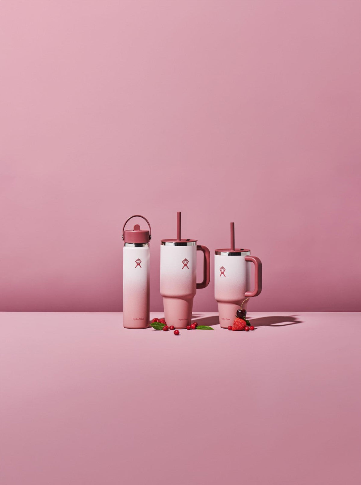 Kubek termiczny ze słomką Hydro Flask Bayberry Ombre 900 ml – podwójne ścianki, utrzymanie temperatury, antypoślizgowa powłoka i wygodny uchwyt, kolor: różowy