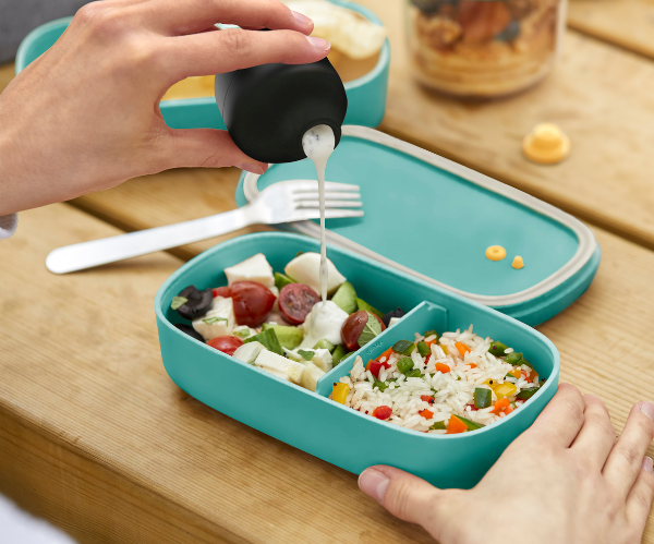 Lunchbox z przegródka Lekue To Go – szczelny, praktyczny i bez BPA, kolor: turkusowy