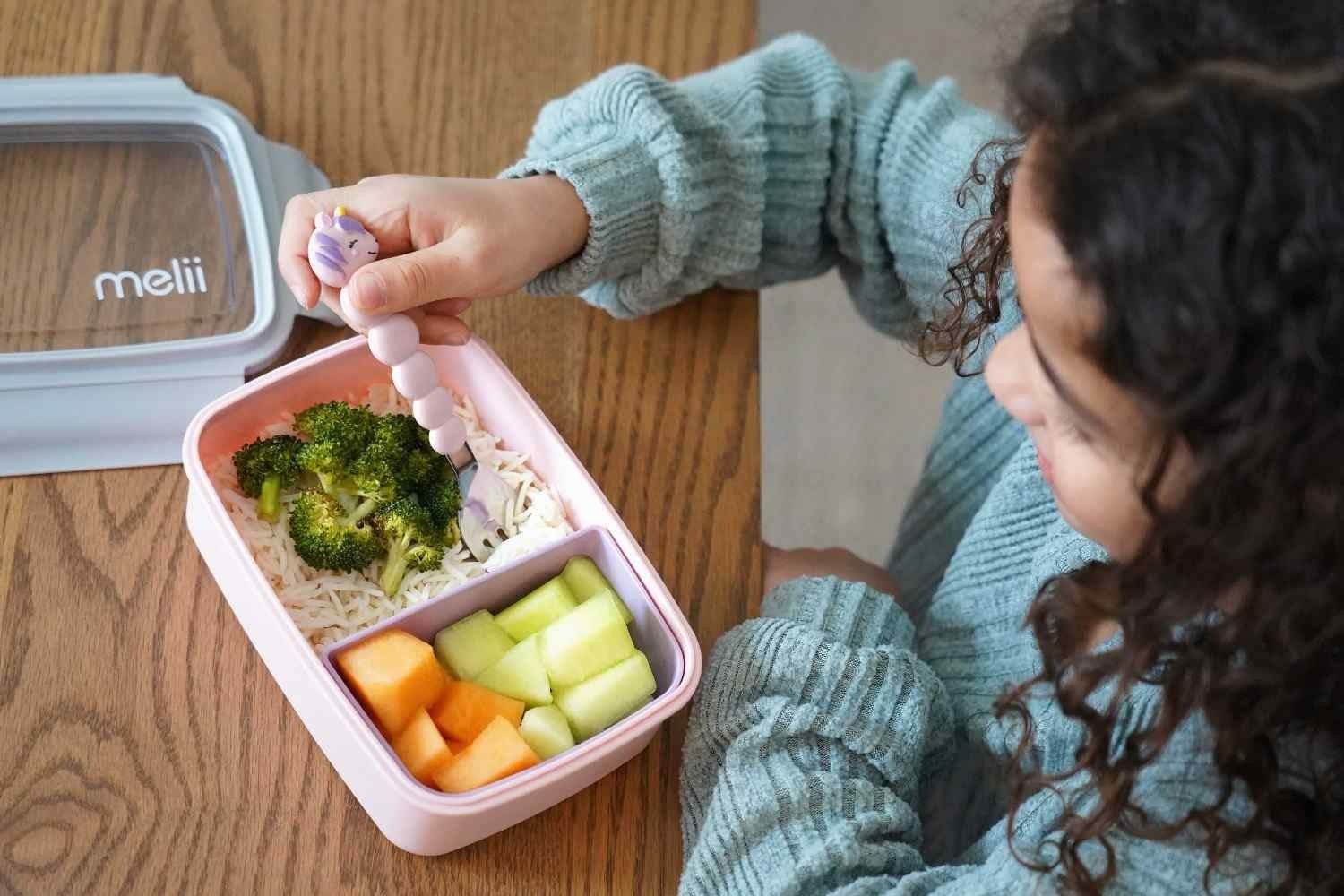 Lunchbox z wyjmowanymi przegródkami dla dzieci Melii - trzy przegródki, 100% szczelny, łatwy do otwierania i bezpieczny dla zdrowia, silikon spożywczy, idealny do szkoły, kolor: różowy
