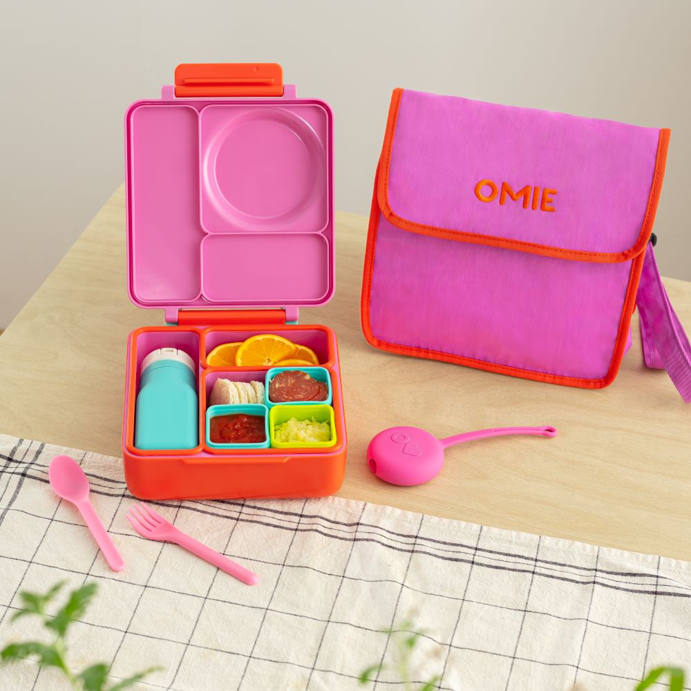 OmieBox Pink Berry – lunchbox z termosem, przegródkami i uchwytem, idealny do szkoły i przedszkola.