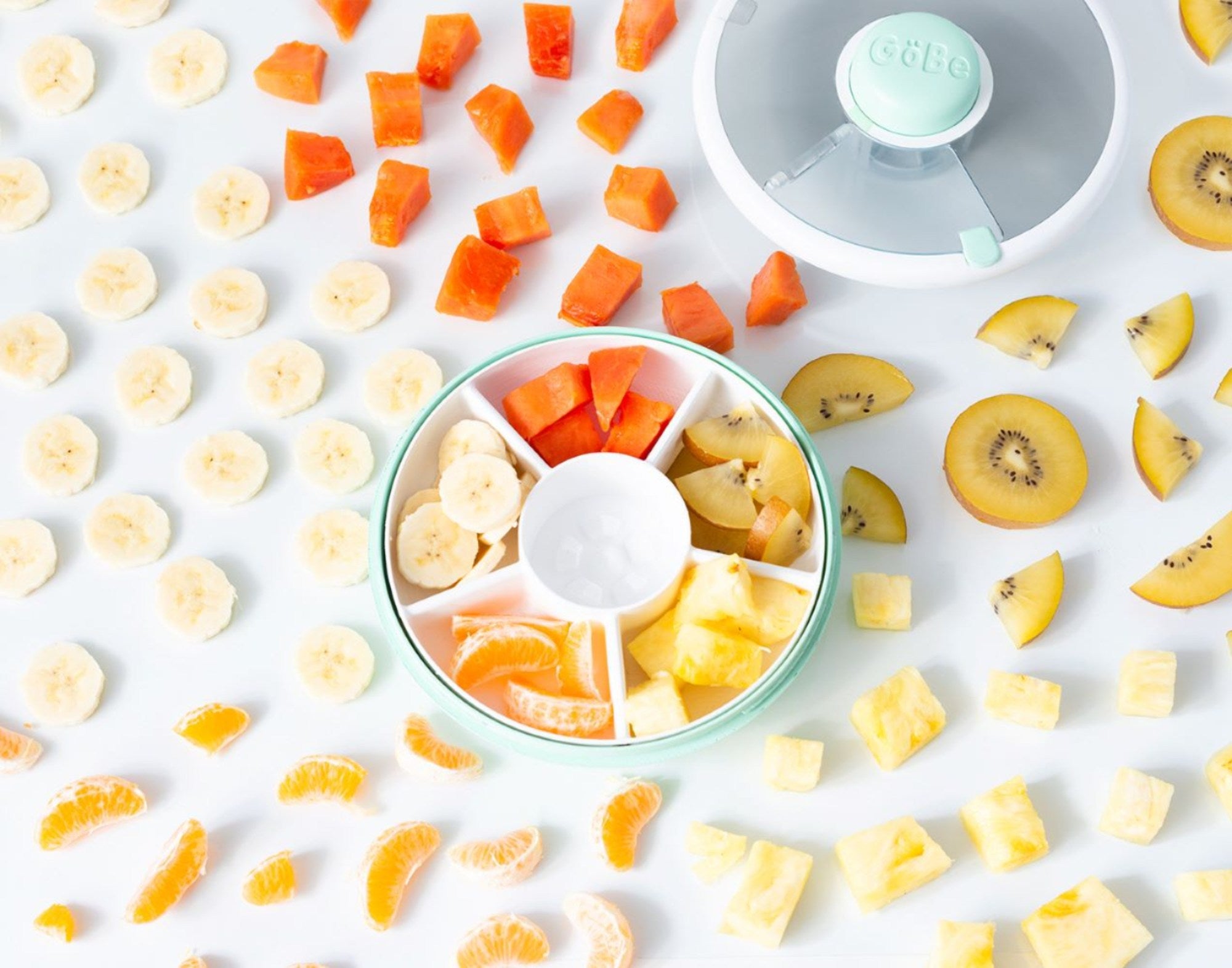 GoBe Snack Spinner – pojemnik na przekąski, interaktywny, szczelny i łatwy w obsłudze, kolor: mint green