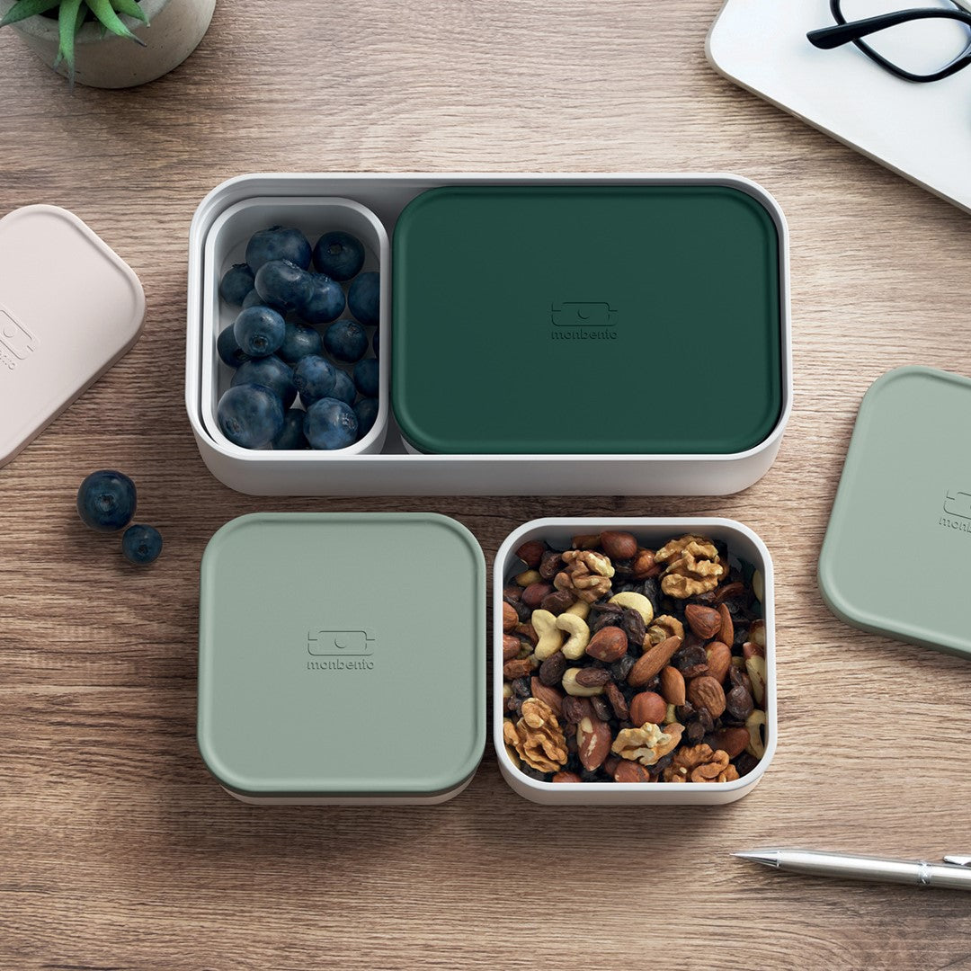 Monbento Pojemniki do Original – zestaw 4 pojemników, szczelne, bez BPA, do sosów i przekąsek, mikrofalówka i zmywarka, kolor: zielony