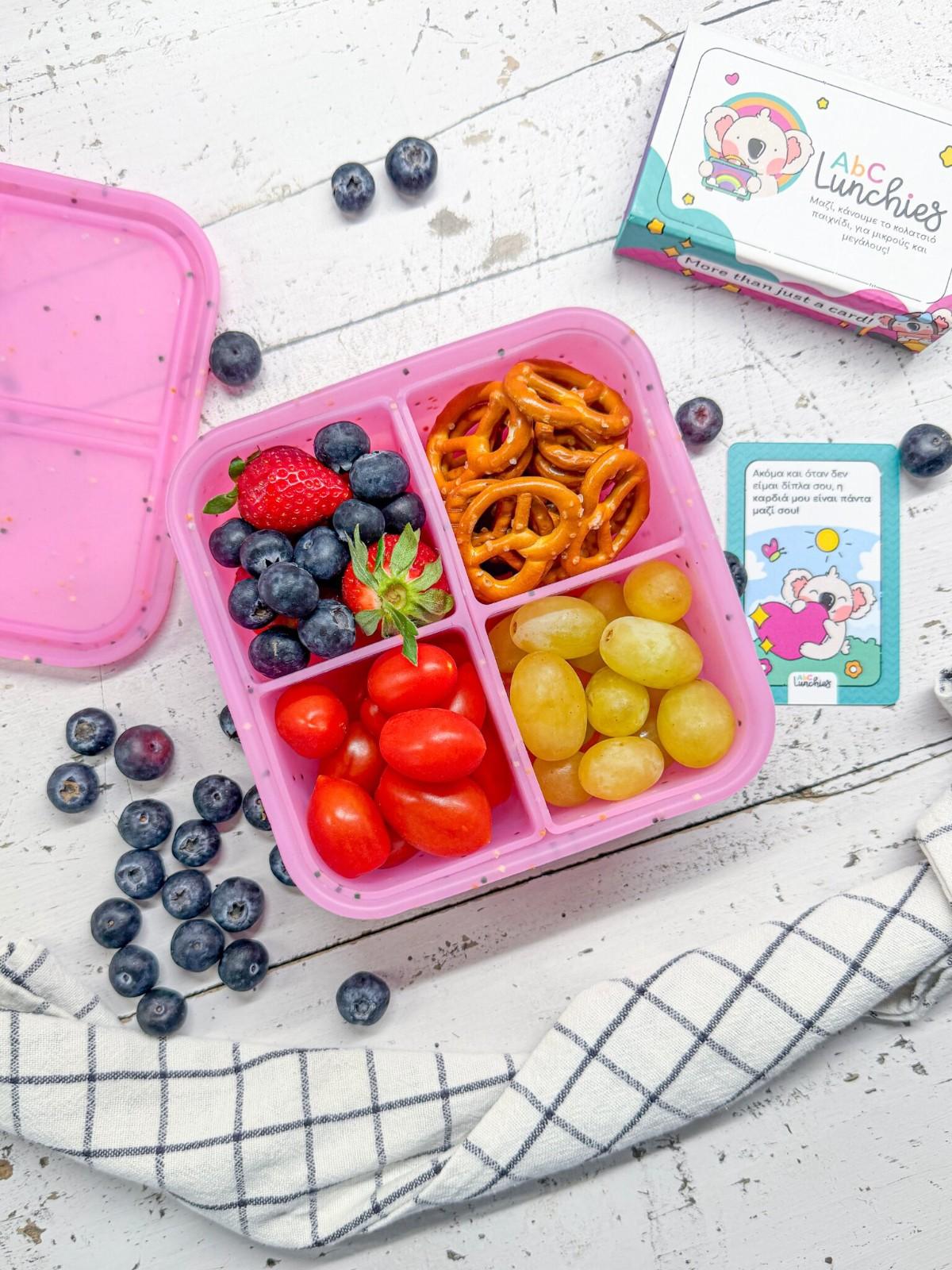ABC Lunchies Berry Pop – bezpieczny silikonowy pojemnik obiadowy z 4 przegrodami