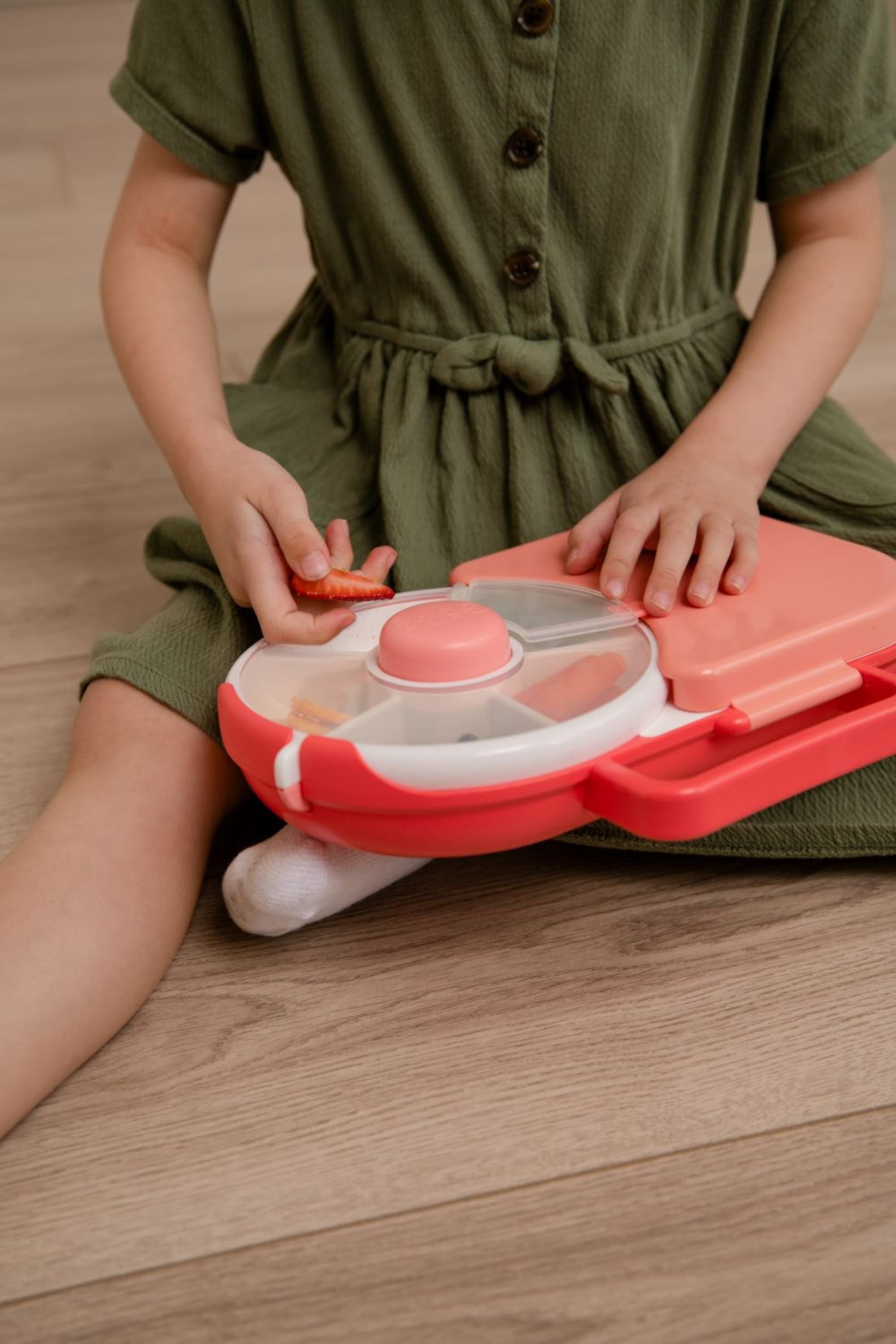 Śniadaniówka GoBe 2w1 – lunchbox i pojemnik na przekąski dla dzieci, interaktywny, do szkoły i przedszkola, kolor: watermelon pink