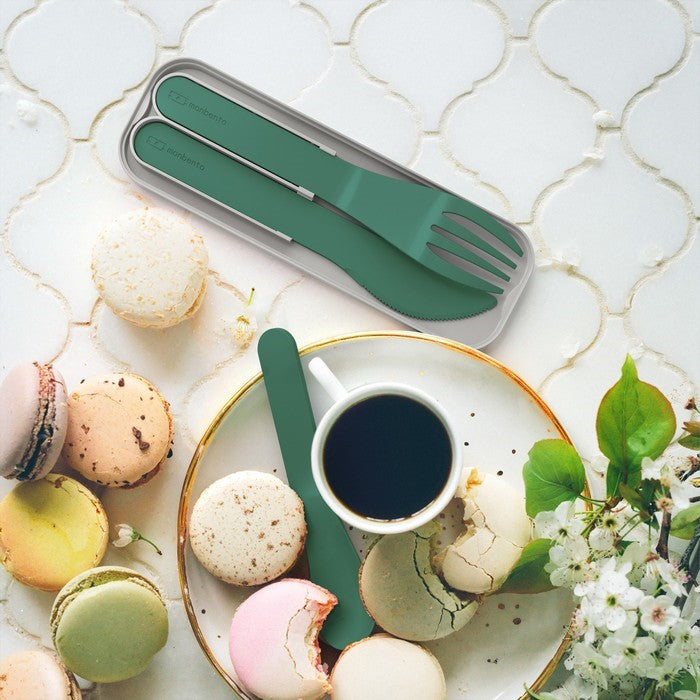 Monbento Pocket Color Forest Green – zestaw 3w1 sztućców z etui, lekki, wielorazowy, bez BPA, idealny w podróży, kolor: zielony
