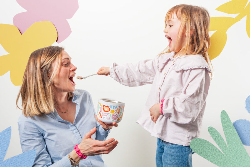 Monbento Element Papercut – termos obiadowy 550 ml. Utrzymuje ciepło do 10 h, 100% szczelny, stal nierdzewna 316. Idealny na zupy i obiady w podróży, kolor: kolorowy