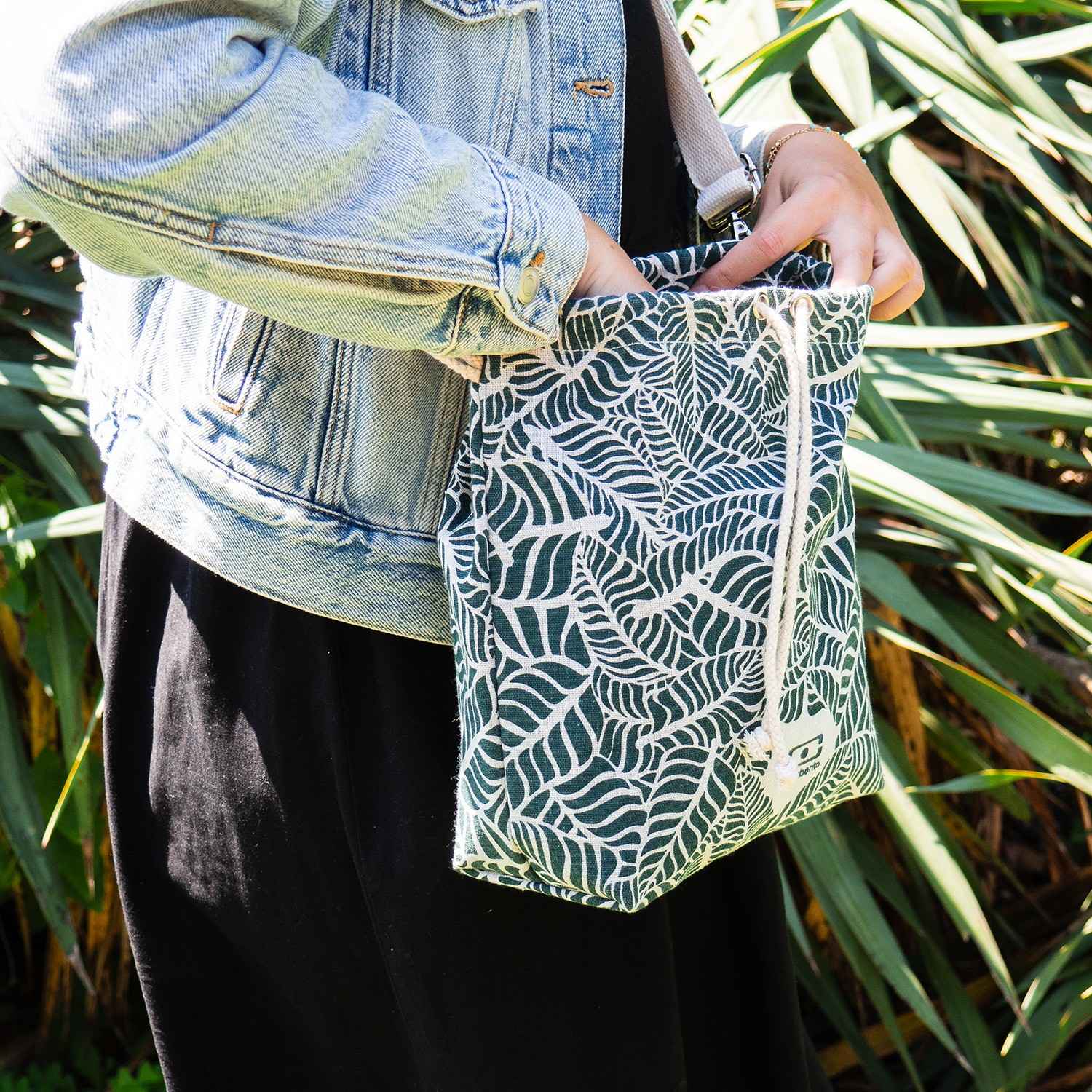 Monbento Lunchbag Jungle – szczelna torba chłodząca z izolacją
