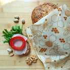 Woreczek na żywność BeePack Bees – wielorazowe opakowanie z bawełny,  antybakteryjny, bez plastiku, wzór: pszczoły