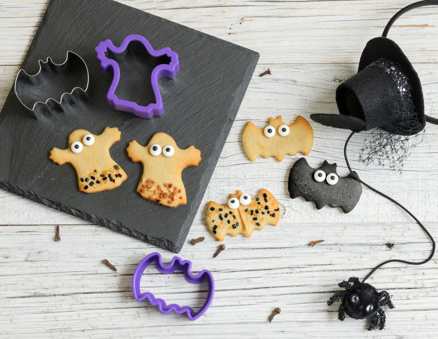 Wykrawacze Lekkabox Halloween – zestaw 3 rozmiarów, stal nierdzewna, bezpieczne uchwyty, idealne do owoców, warzyw, kanapek i ciasteczek