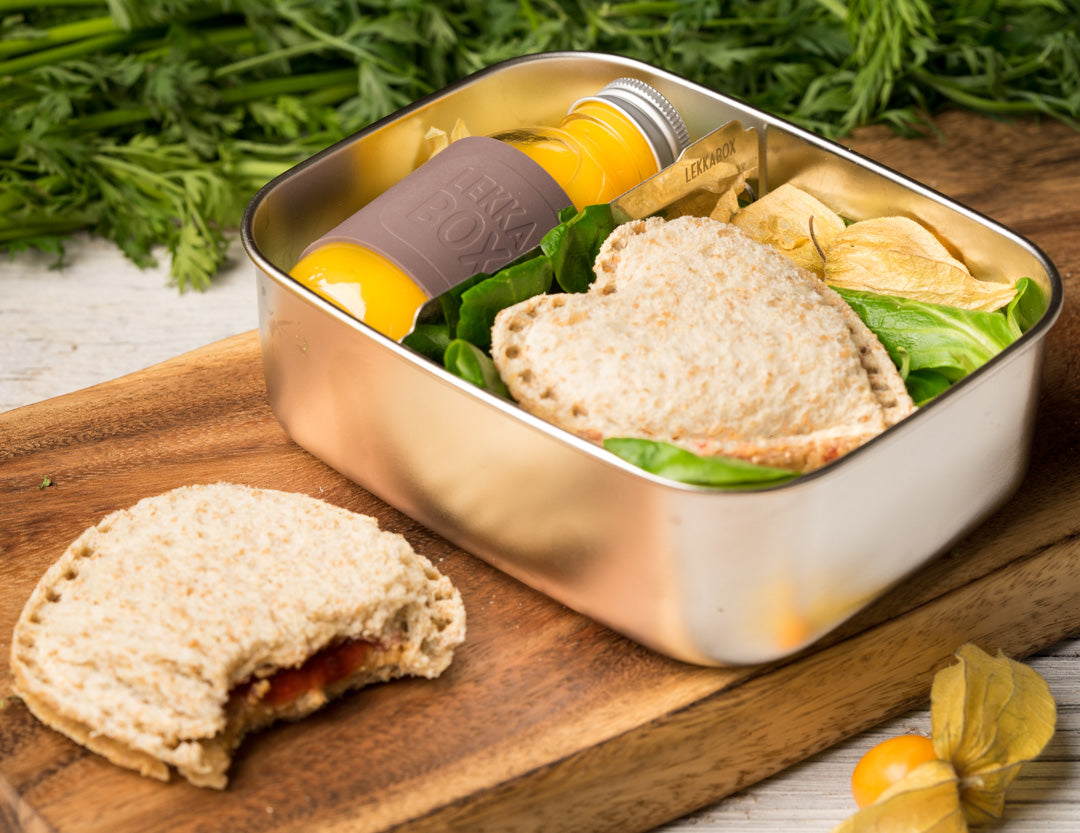 Wykrawacze Lekkabox kółko i kwadrat – zestaw 2 rozmiarów, bezpieczne uchwyty, idealne do owoców, warzyw, kanapek i ciasteczek