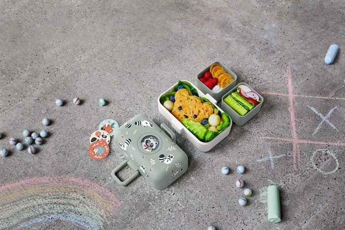 Monbento Kids Gift Box – zestaw lunchbox 850 ml i butelka 330 ml Racoon, bez BPA, lekki, bezpieczny i uroczy dla dzieci, wzór: racoon