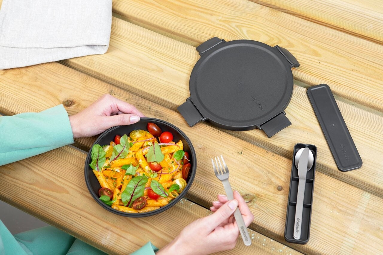 Zestaw sztućców Make&Take Dark Grey Brabantia - nóż, łyżka i widelec, stal nierdzewna, etui, wielokrotnego użytku,  kompaktowe, na wynos, kolor: czarny