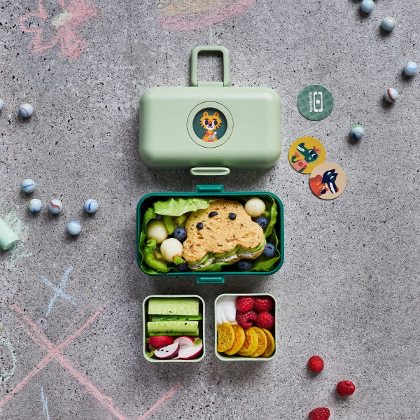 Monbento Tresor Forest – lunchbox dla dzieci z 3 pojemnikami. Lekki, szczelny i łatwy w otwieraniu. Idealny do szkoły, na wycieczkę i piknik, kolor: zielony