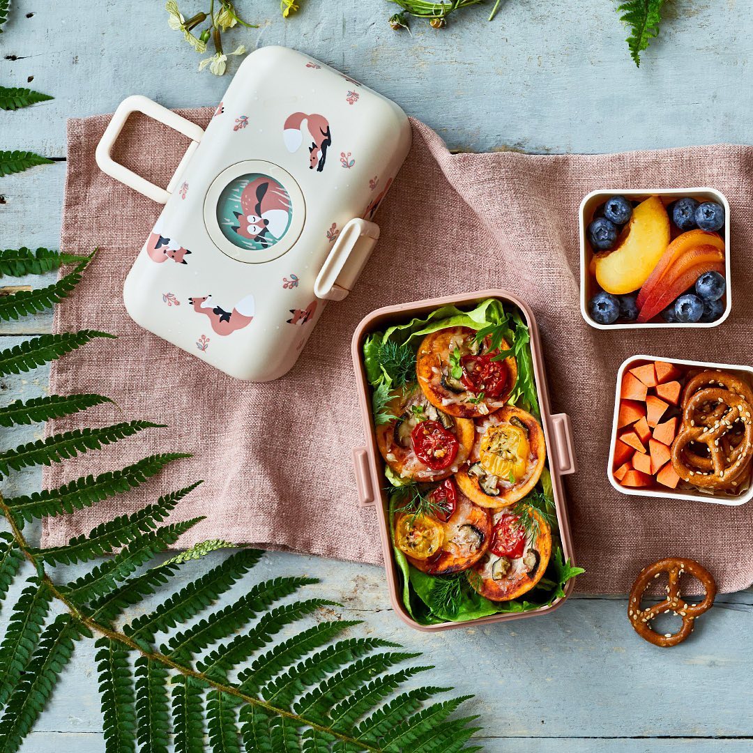 Monbento Tresor Fox – lunchbox dla dzieci z 3 pojemnikami. Lekki, szczelny i łatwy w otwieraniu. Idealny do szkoły, na wycieczkę i piknik, wzór: lis